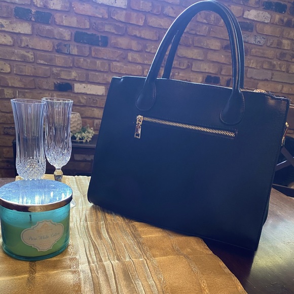 Miztique Black Large Crossbody Bag with Bow - Picture 3 of 11